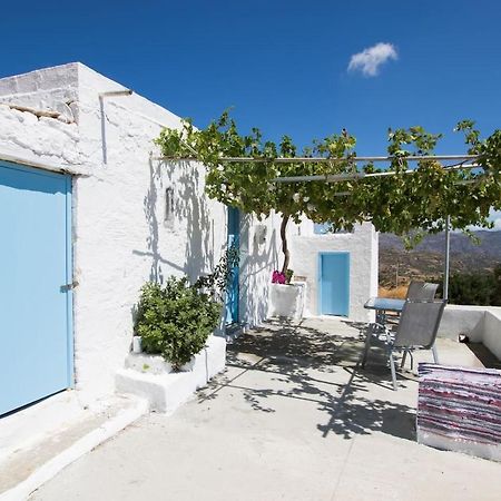 Vatha Traditional Cottage With A View Menetaí 외부 사진